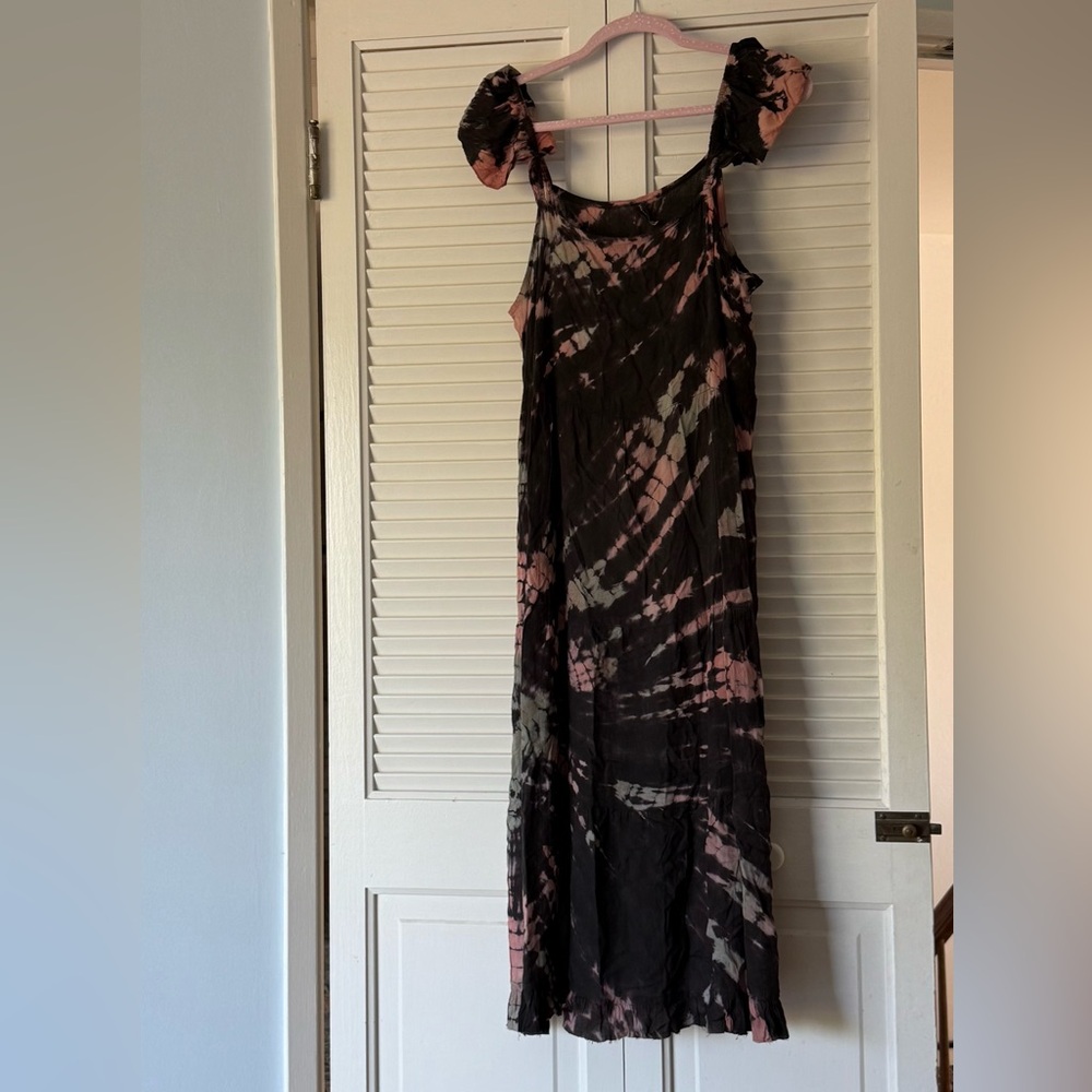 Raviya Black and Pink Sleeveless Sundress